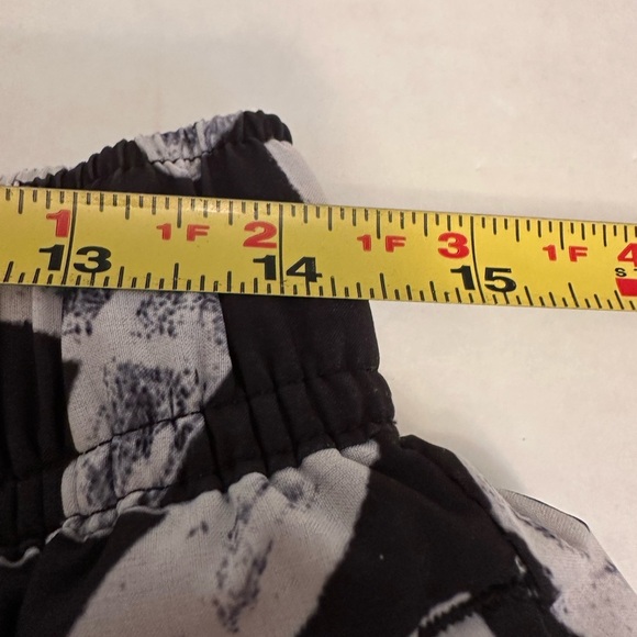 Nike Air Jordan SOLD UNABLE TO DELETE - Picture 7 of 8